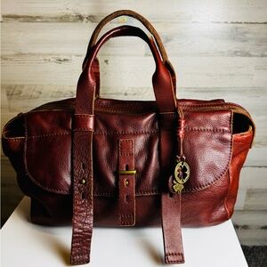 Lucky Brand Crossbody and Shoulder Purse Bag Leather Vintage Burgundy HOBO Style